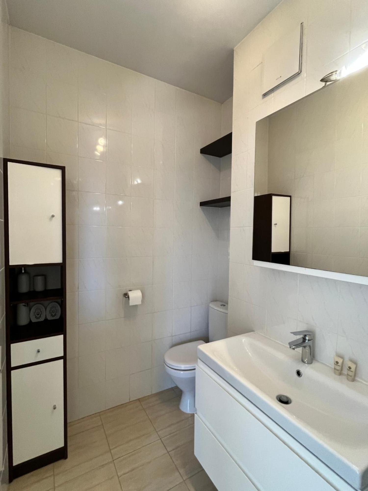 Apartment Wilanow Branickiego Warsaw Exterior photo